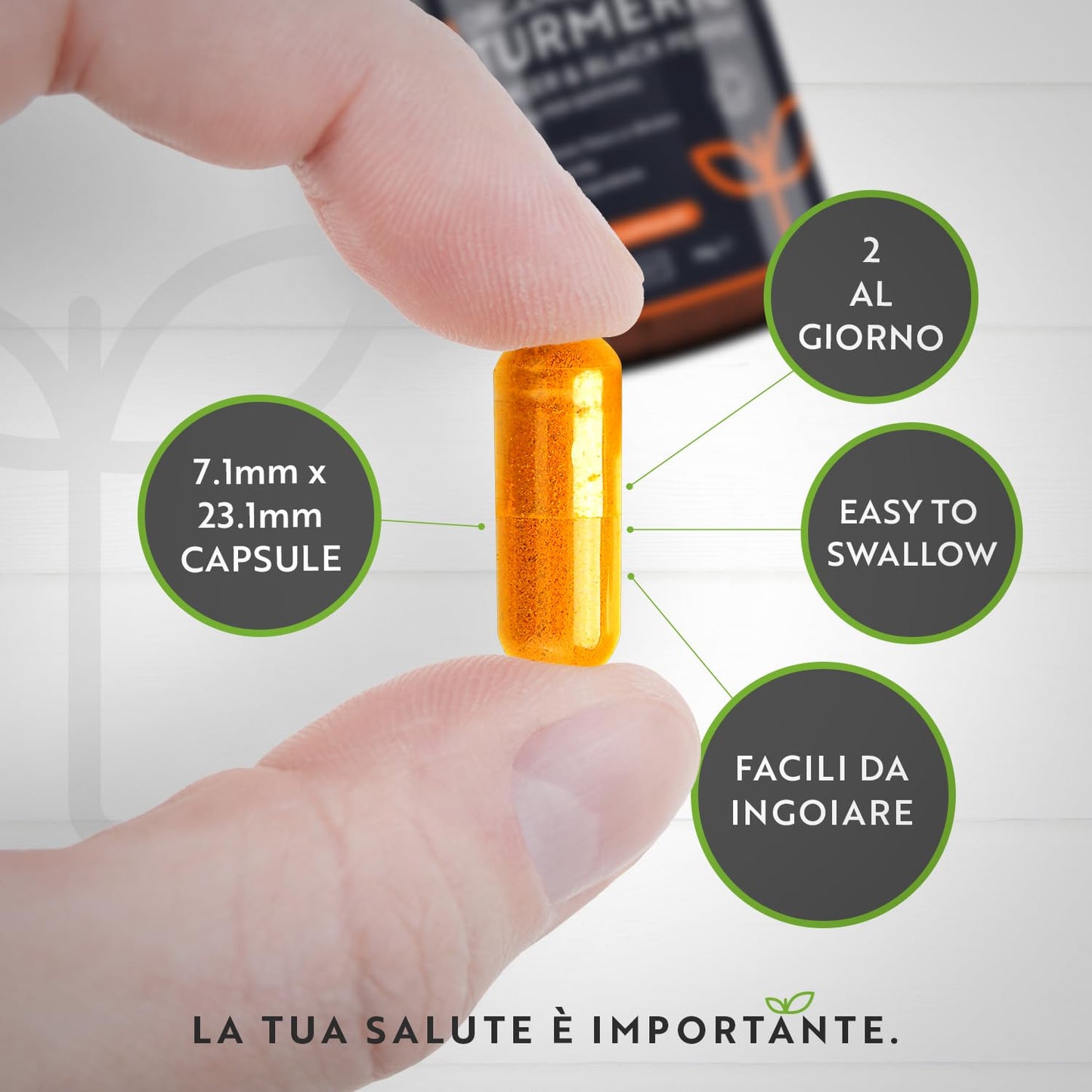 Curcuma Bio con Piperina e Zenzero - 180 Capsule di Curcuma e Piperina Vegana ad Alto Dosaggio (Fornitura per 3 Mesi) - Ingrediente Attivo Curcumina - Prodotto da Nutravita